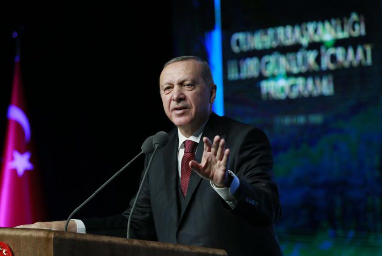 ERDOGAN CONVIDA DONALD TRUMP A VISITAR A TURQUIA EM 2019