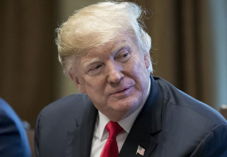 TRUMP DIZ QUE “CHEGOU A HORA” DE FAZER REGRESSAR A CASA OS SOLDADOS AMERICANOS NA SÍRIA