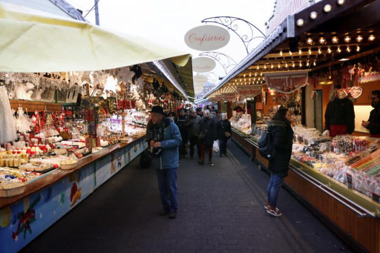 PAI DIZ QUE CHEKATT, AUTOR DE UM ATAQUE EM ESTRASBURGO, DEFENDIA IDEAIS DO GRUPO ESTADO ISLÂMICO