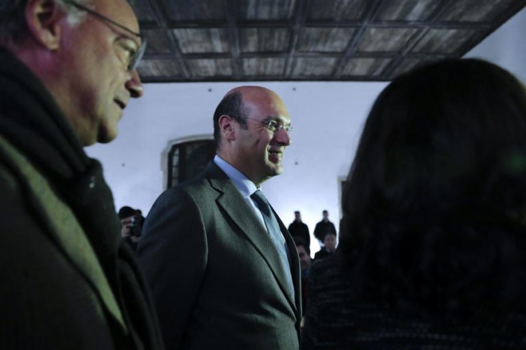 MINISTRO DA ECONOMIA QUER 33 PROJETOS DO PROGRAMA REVIVE LANÇADOS ATÉ AO FINAL DE 2019