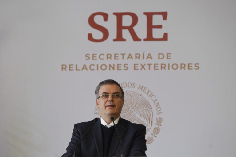 MÉXICO NEGA TER ASSINADO ACORDO COM EUA SOBRE CANDIDATOS A ASILO