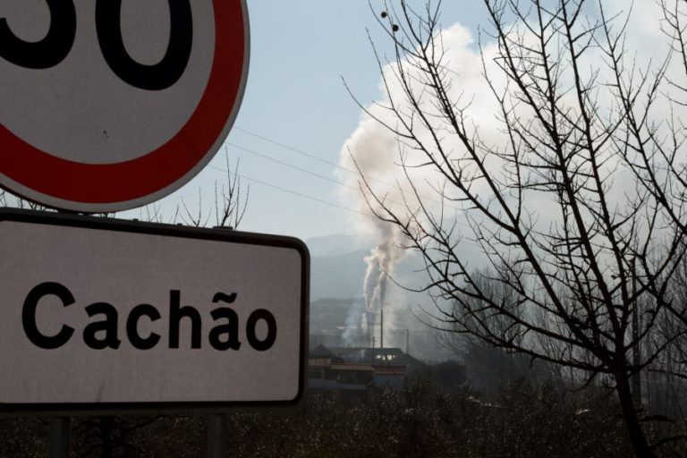 MINISTRO DO AMBIENTE GARANTE FINANCIAMENTO PARA CONTINUAR REABILITAÇÃO DO CACHÃO