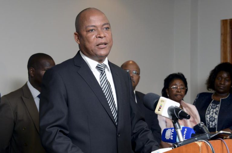 CINCO MILITANTES FORMALIZAM CANDIDATURA À PRESIDÊNCIA DA RENAMO EM MOÇAMBIQUE