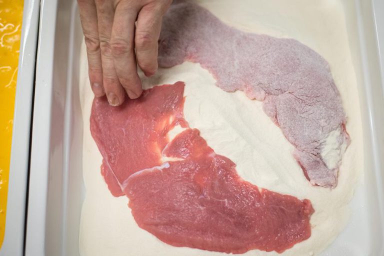 GOVERNO GARANTE QUE CARNE DE VACA POLACA IMPRÓPRIA PARA CONSUMO JÁ FOI DESTRUÍDA