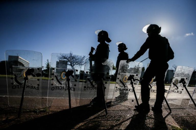 BRASIL ENVIA TROPAS FEDERAIS PARA CONTER ONDA DE VIOLÊNCIA NO ESTADO DO CEARÁ