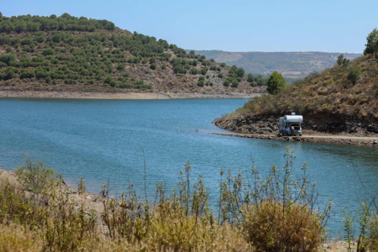 BARRAGENS DO ALGARVE COM MAIS ÁGUA ARMAZENADA DO QUE HÁ UM ANO