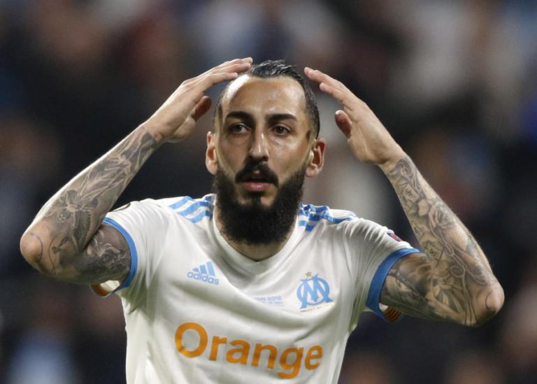 GALATASARAY NEGOCEIA EMPRÉSTIMO DE MITROGLOU COM O MARSELHA