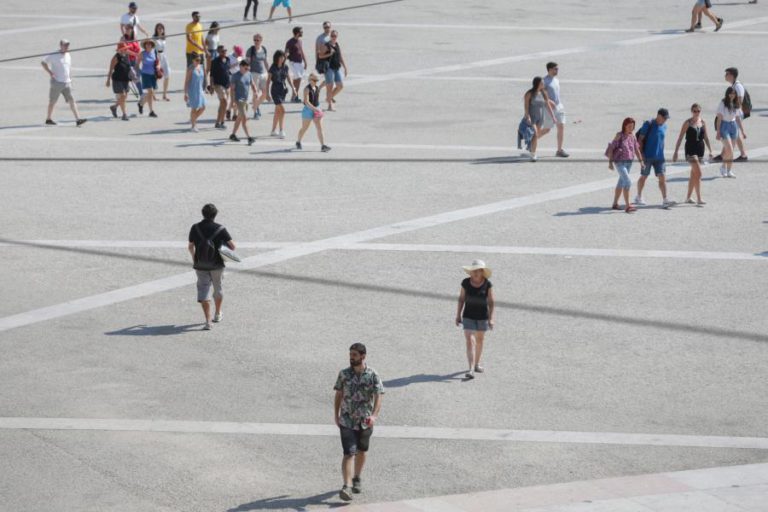 DORMIDAS EM LISBOA PAGAM TAXA TURÍSTICA DE DOIS EUROS A PARTIR DE HOJE