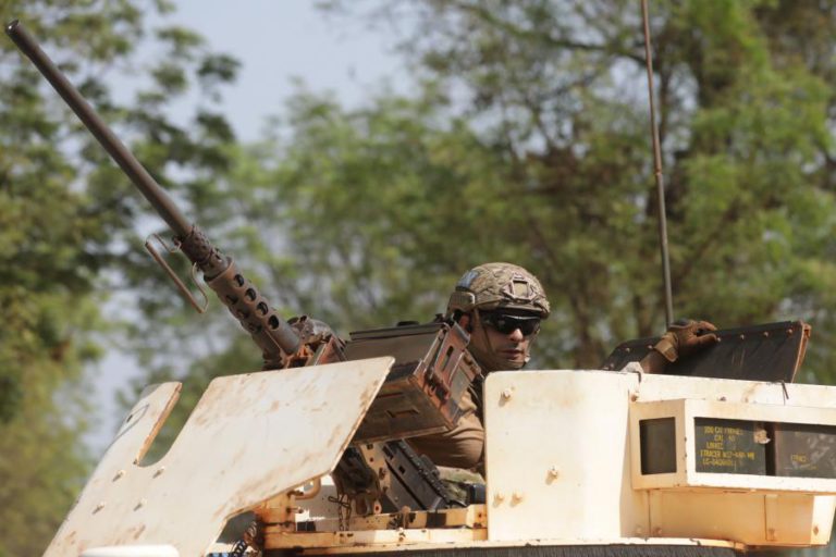 MILITARES PORTUGUESES ENVOLVIDOS EM CONFRONTOS EM BAMBARI DURANTE TRÊS DIAS NA RCA