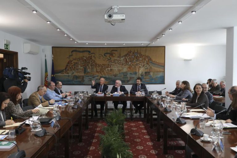 PARCEIROS SOCIAIS TÊM HOJE REUNIÃO EXTRAORDINÁRIA SOBRE SAÍDA DO REINO UNIDO DA UE