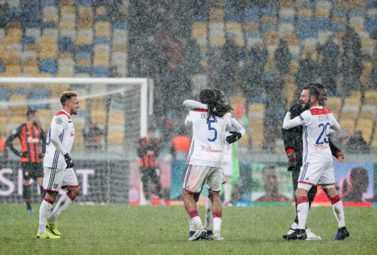 LYON VENCE EM AMIENS E QUALIFICA-SE PARA OITAVOS DE FINAL DA TAÇA DE FRANÇA