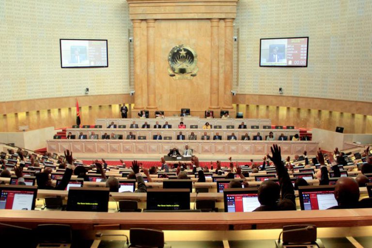 APROVADA POR UNANIMIDADE NOVA LEI SOBRE LIBERDADE DE RELIGIÃO, CRENÇA E CULTO EM ANGOLA