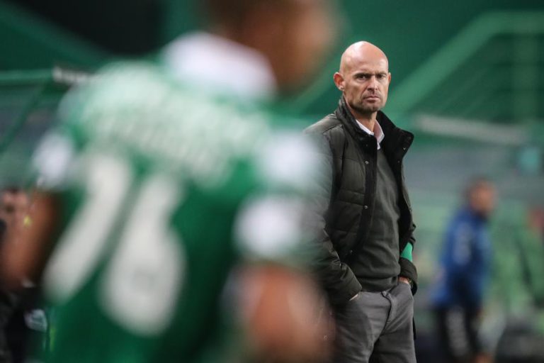 TREINADOR DO SPORTING CONFIRMA QUE SAÍDA DE VIVIANO “É QUASE CERTA”