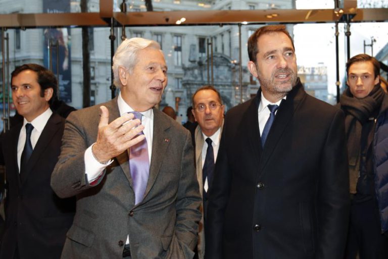 MINISTRO DO INTERIOR DE FRANÇA ANUNCIA LEI DE PROGRAMAÇÃO DA SEGURANÇA INTERNA