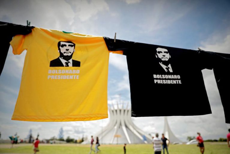 JAIR BOLSONARO TORNA-SE HOJE PRESIDENTE DA REPÚBLICA DO BRASIL