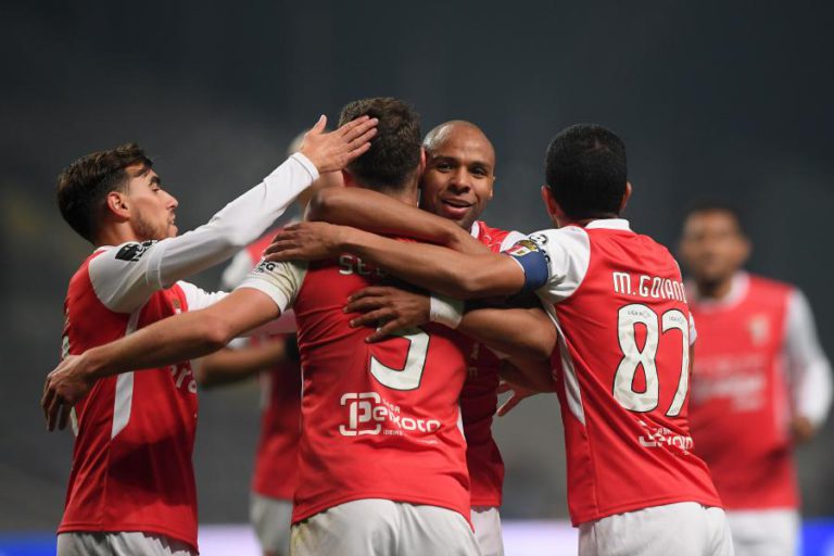 SPORTING DE BRAGA BATE MARÍTIMO E SOBE AO SEGUNDO LUGAR DA I LIGA