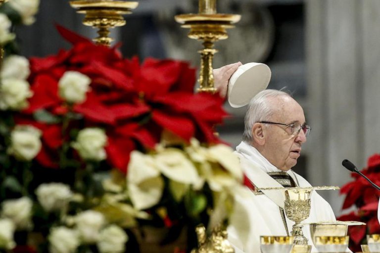 PAPA APELA AOS LÍDERES EUROPEUS PARA SEREM SOLIDÁRIOS COM MIGRANTES RETIDOS EM MALTA