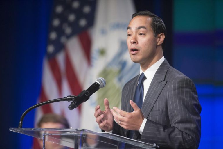 JULIAN CASTRO LANÇA CANDIDATURA ÀS PRESIDENCIAIS DE 2020 NOS EUA