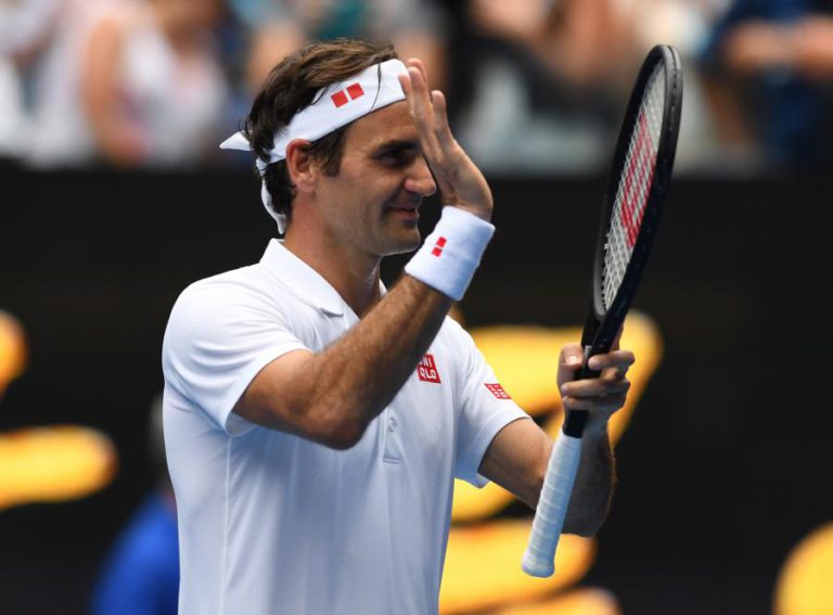 ROGER FEDERER VENCE E SEGUE PARA A TERCEIRA RONDA DO OPEN DA AUSTRÁLIA