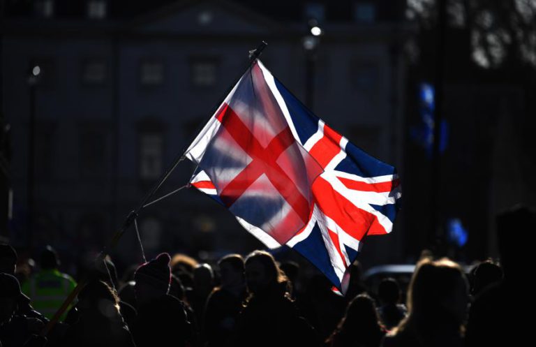THERESA MAY APRESENTA SEGUNDA-FEIRA PLANO B PARA O ‘BREXIT’ NO PARLAMENTO BRITÂNICO