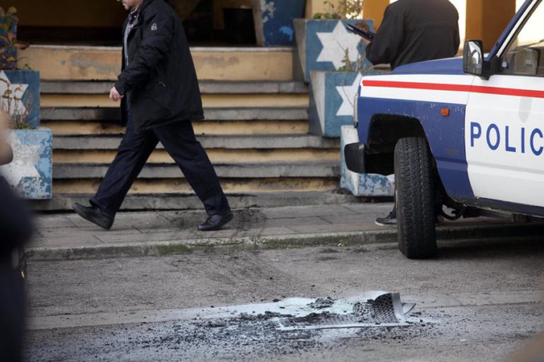 CAIXOTES DO LIXO INCENDIADOS NA BELA VISTA EM SETÚBAL