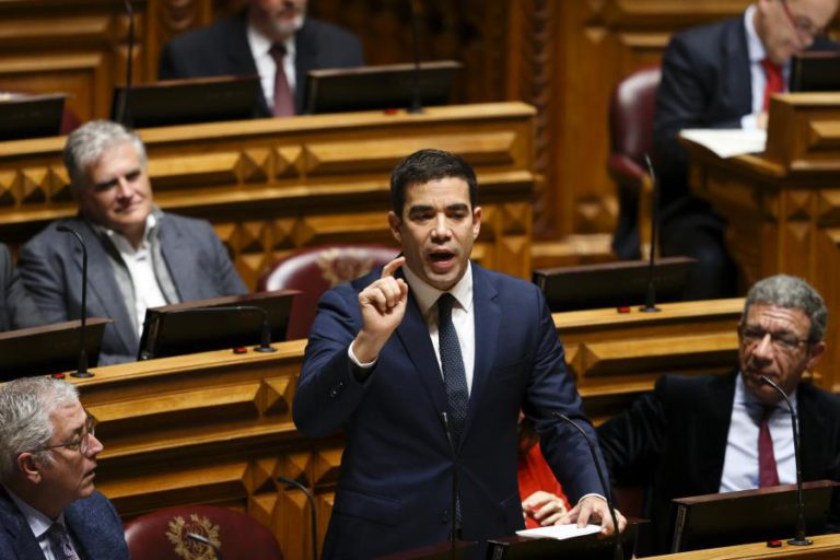 PSD SAÚDA CONSENSO E ESPERA QUE NÃO HAJA BLOQUEIOS NA COMISSÃO À CGD