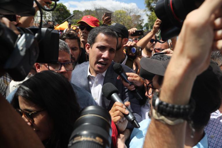 GUAIDÓ LEVARÁ AO PARLAMENTO PROJETO DE LEI DE AMNISTIA PARA MILITARES