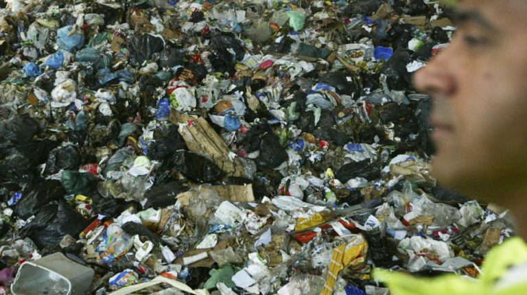 SECRETÁRIO DE ESTADO DO AMBIENTE CONSIDERA “EXTEMPORÂNEAS” CRITICAS SOBRE RESÍDUOS URBANOS