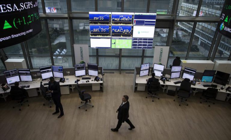 TAXAS EURIBOR MANTÊM-SE A TRÊS E 12 MESES E SOBEM A SEIS MESES