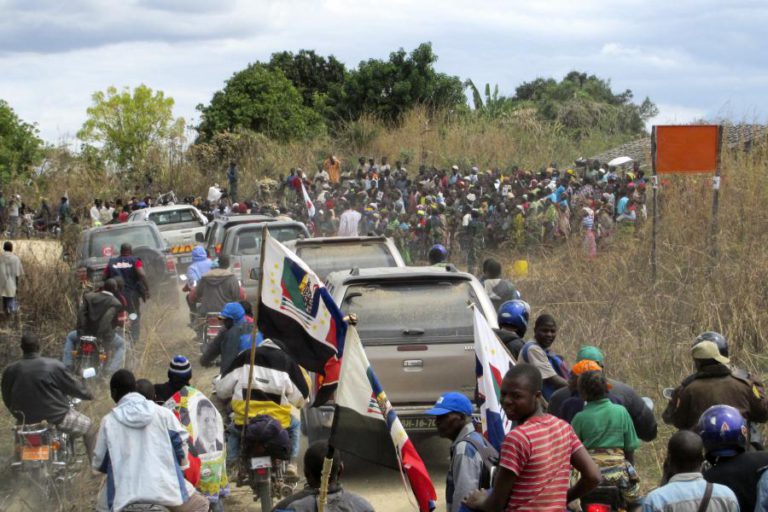 MAIS DE DOIS TERÇOS DOS AFRICANOS CONSIDERAM DEMOCRACIA A MELHOR FORMA DE GOVERNO