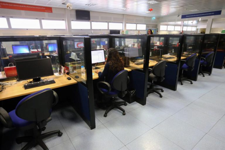 PS QUER ANÁLISE ÀS CONDIÇÕES FÍSICAS E PSICOLÓGICAS DO TRABALHO NOS “CALL CENTERS”