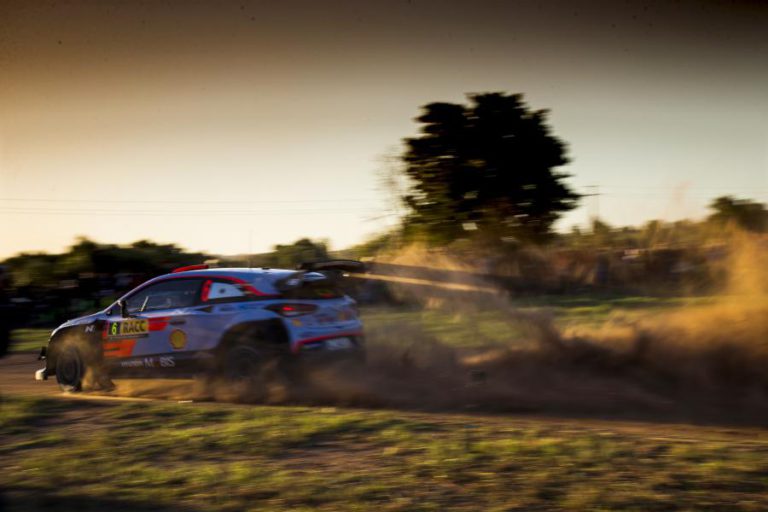 DANI SORDO VENCE RALI SERRAS DE FAFE E RICARDO TEODÓSIO É O PRIMEIRO LÍDER DO NACIONAL
