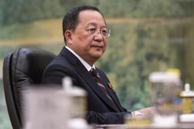 COREIA DO NORTE DESMENTE TRUMP E DIZ QUE FEZ “PROPOSTA REALISTA” NA CIMEIRA