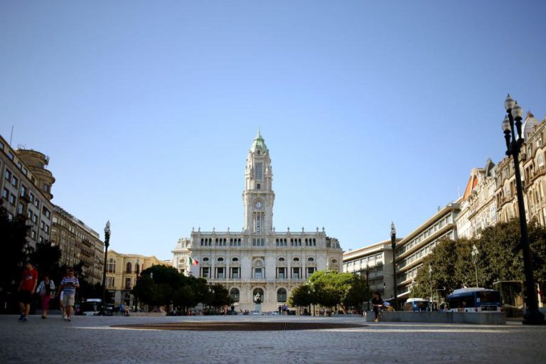 TAXA TURÍSTICA NO PORTO AFASTOU GRUPOS PARA CONCELHOS VIZINHOS – ASSOCIAÇÃO HOTELEIRA