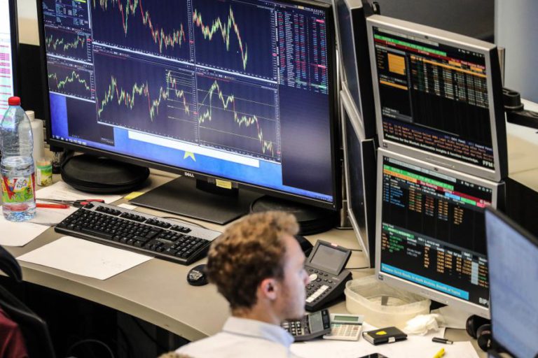 PSI20 SOBE 0,21% COM SONAE A LIDERAR OS GANHOS