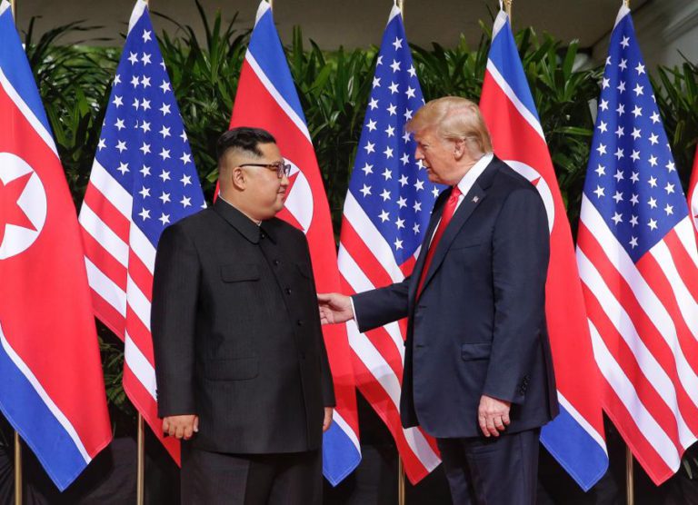 TRUMP ANUNCIA NOVA CIMEIRA COM LÍDER NORTE-COREANO NO FINAL DO MÊS, NO VIETNAME