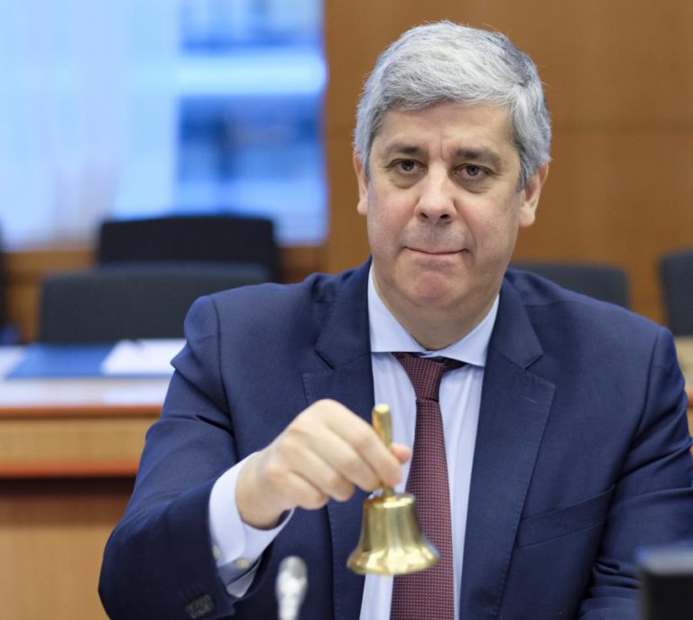 CENTENO “CERTO” DE QUE HAVERÁ ACORDO ATÉ JUNHO SOBRE ORÇAMENTO PARA A ZONA EURO