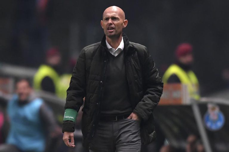 KEIZER QUER REAÇÃO RÁPIDA DO SPORTING A UMA DERROTA QUE DEIXOU MARCAS