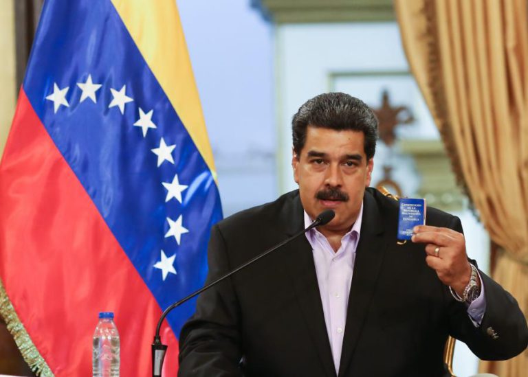 NICOLÁS MADURO APOIA ANTECIPAÇÃO DE ELEIÇÕES LEGISLATIVAS NA VENEZUELA