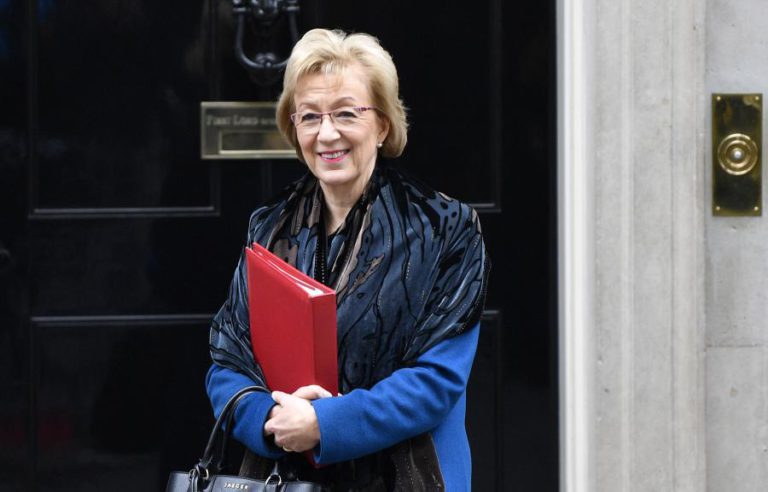 BREXIT: LONDRES CONSIDERA LAMENTÁVEL COMENTÁRIO DE TUSK SOBRE “LUGAR NO INFERNO”