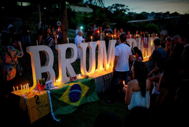 CHUVA OBRIGA A SUSPENDER BUSCAS DE VÍTIMAS APÓS DESASTRE NA BARRAGEM DE BRUMADINHO