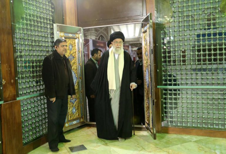 IRÃO DECRETA AMNISTIA EM MASSA EM HONRA DO 40.º ANIVERSÁRIO DA REVOLUÇÃO