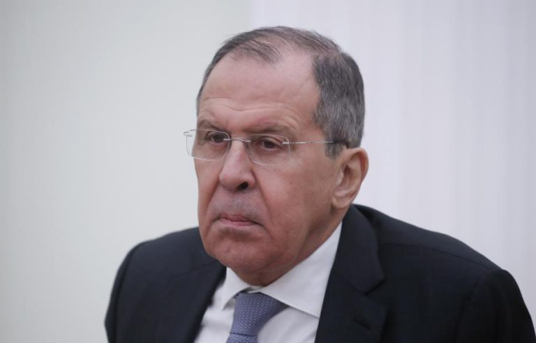 MNE RUSSO DESCARTA NOVA GUERRA FRIA APÓS SUSPENSÃO DE TRATADO NUCLEAR