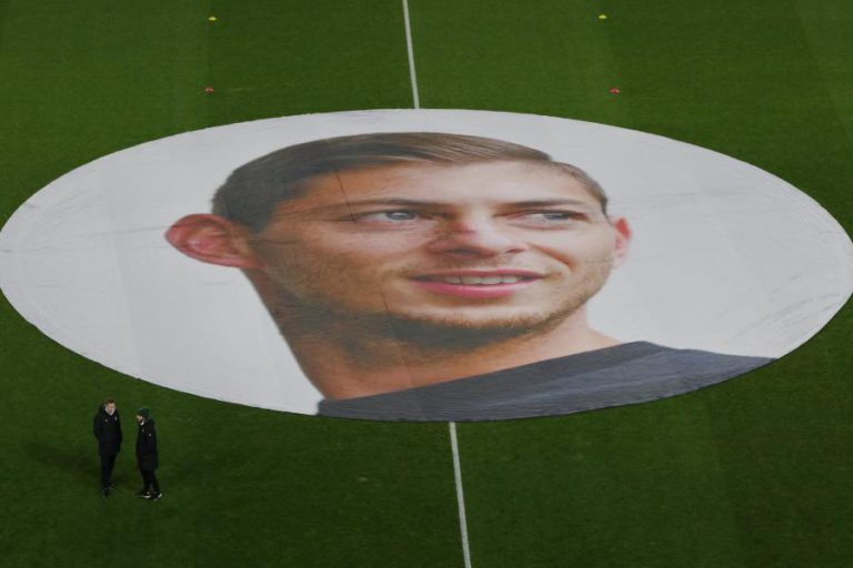 UEFA DECRETA MINUTO DE SILÊNCIO POR EMILIANO SALA NAS COMPETIÇÕES EUROPEIAS