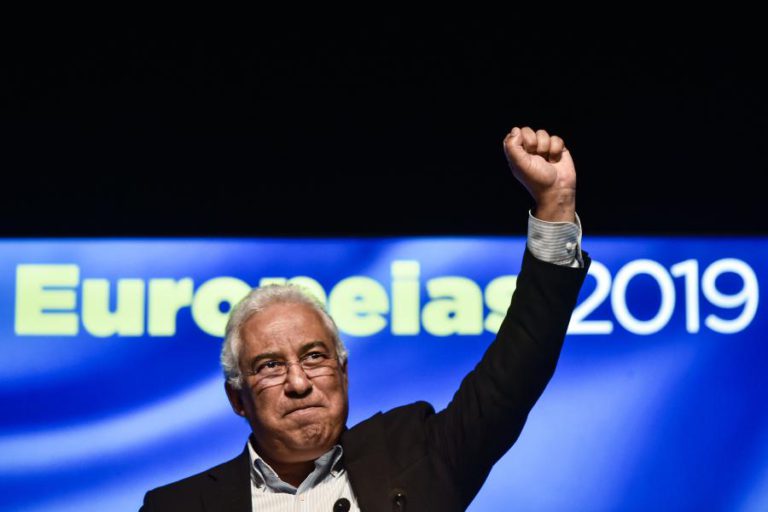 COSTA DIZ QUE EUROPA ESTÁ MESMO A SER ATACADA POR FORA E POR DENTRO