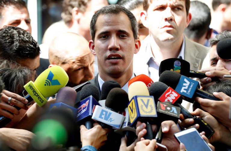 GUAIDÓ TAMBÉM PEDE AJUDA DO PAPA FRANCISCO PARA SAIR DA CRISE