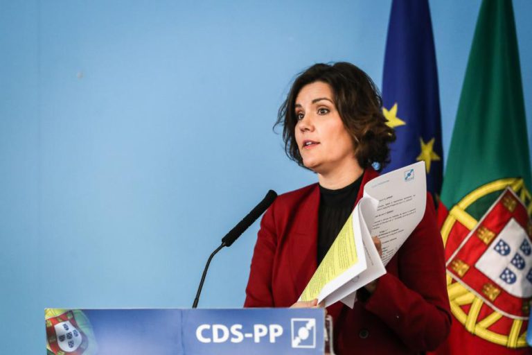 CDS FAZ APELO À INTERVENÇÃO DE “MODERADOR” DO PRESIDENTE NA GREVE DOS ENFERMEIROS