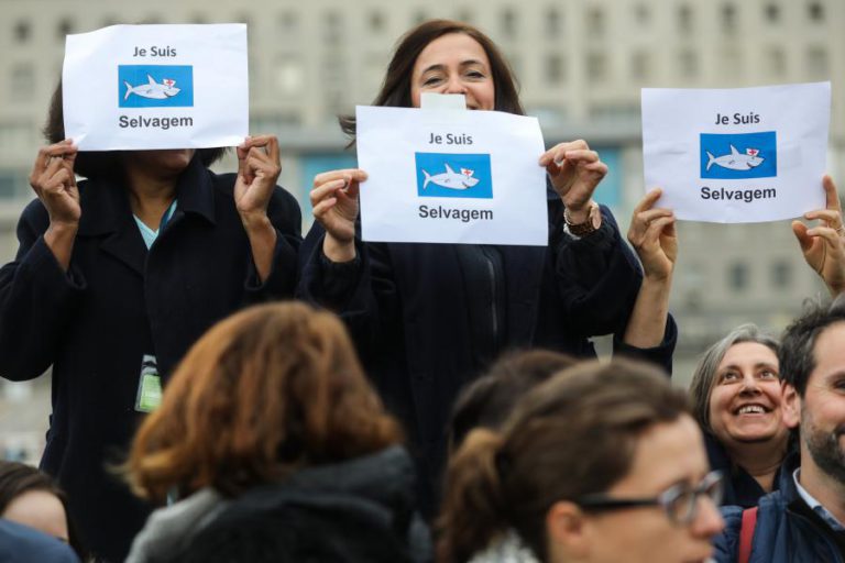 FALTAS INJUSTIFICADAS E INFRAÇÃO DISCIPLINAR SÃO CONSEQUÊNCIAS DE GREVE ILÍCITA