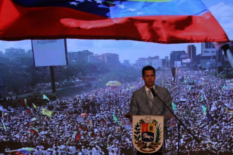 GUAIDÓ VAI “FAZER OS POSSÍVEIS” PARA SALVAGUARDAR COMUNIDADE PORTUGUESA NA VENEZUELA