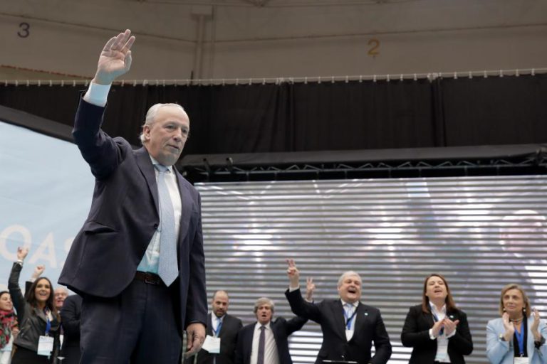 ALIANÇA/CONGRESSO: SANTANA LOPES COM DESAFIO “ESPECIAL” MAS SEM “PIEGUICES”